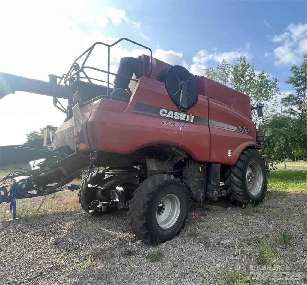 Case IH 8230 AF Teraviljakombainid