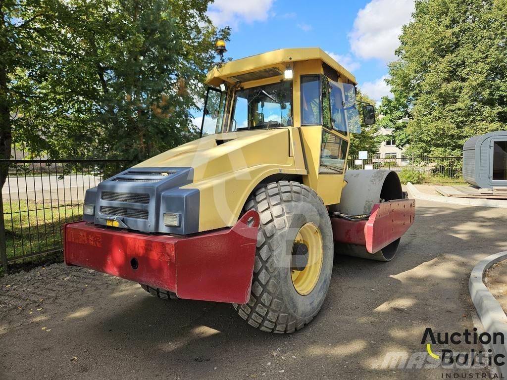 Dynapac CA 302 D Ühe trumliga rullid