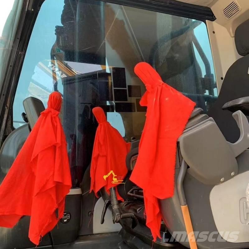 CAT 349 Roomikekskavaatorid