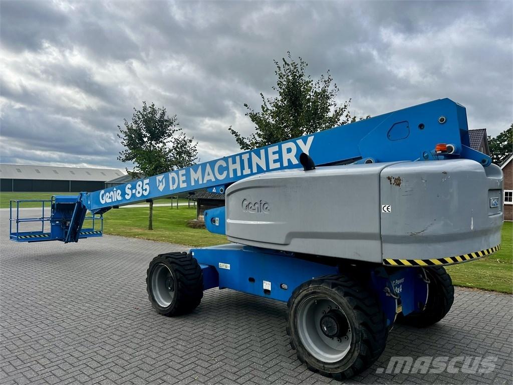 Genie S 85 Teleskoop poomtõstukid