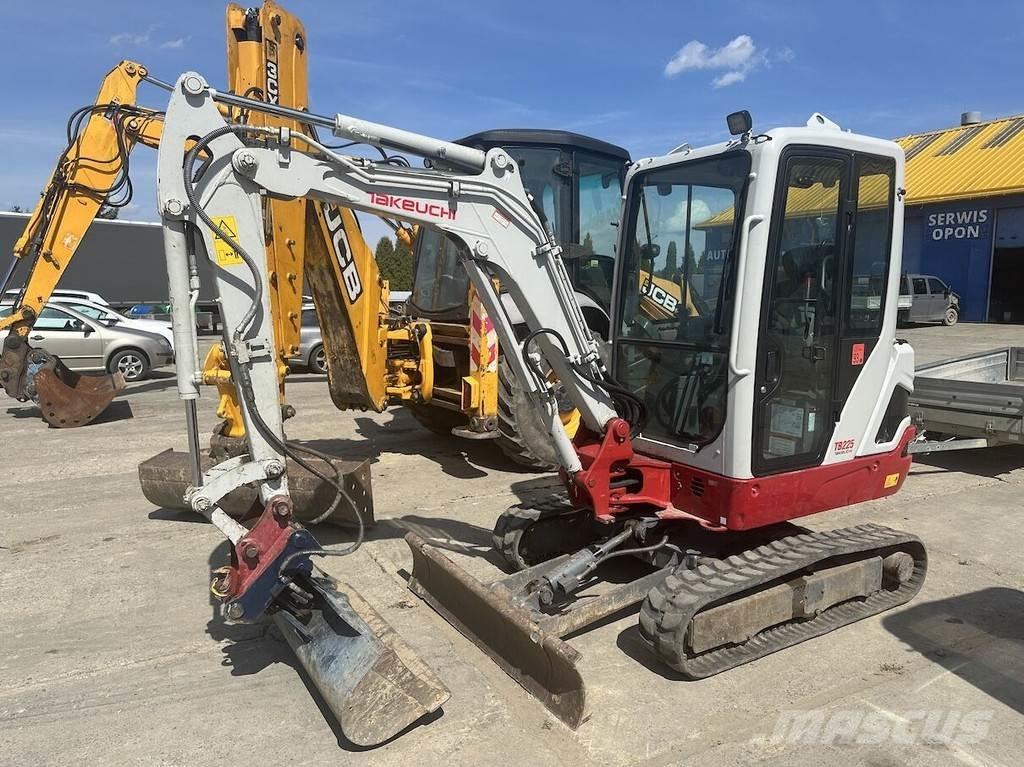 Takeuchi TB225 Miniekskavaatorid < 7 t