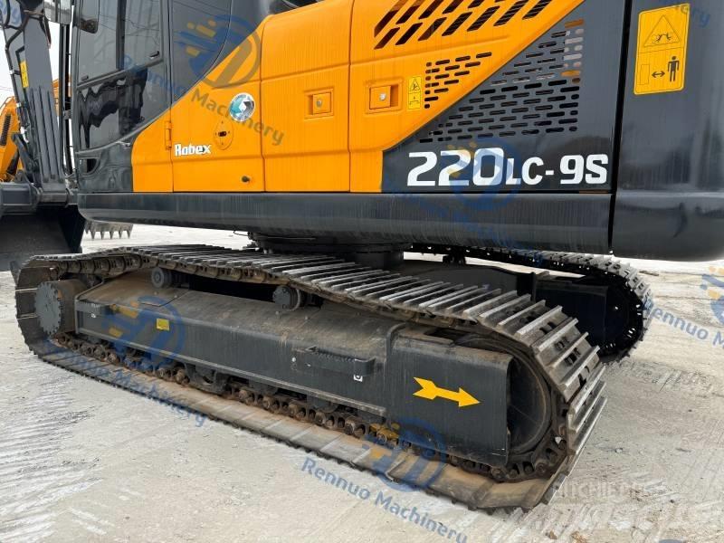 Hyundai R220-9S Roomikekskavaatorid