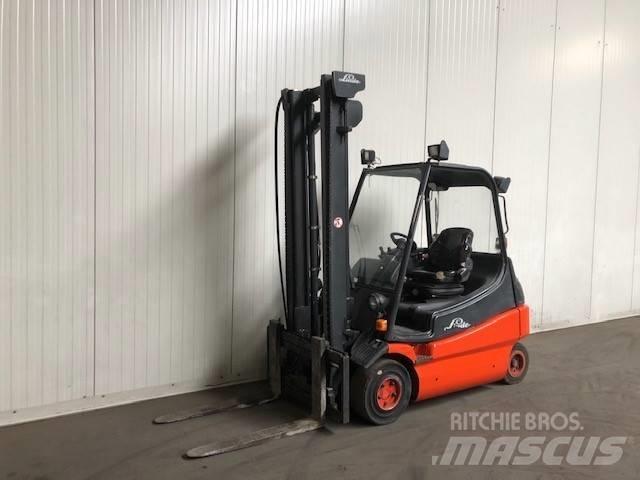 Linde E25-02 Elektritõstukid