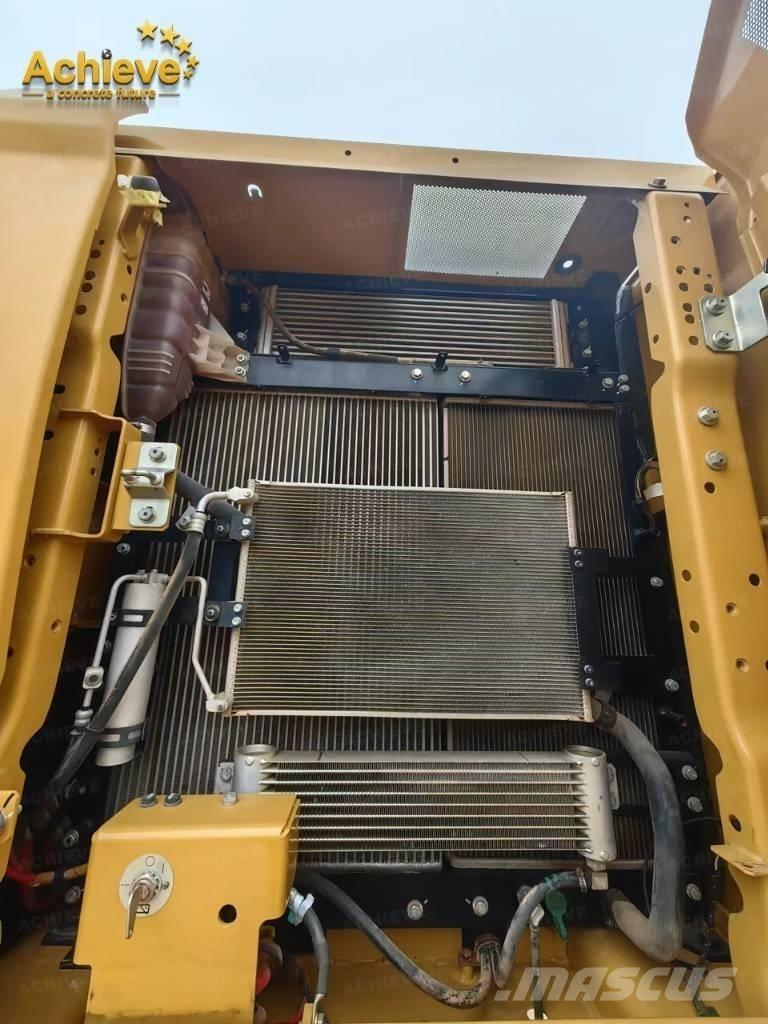 CAT 320 GC Roomikekskavaatorid