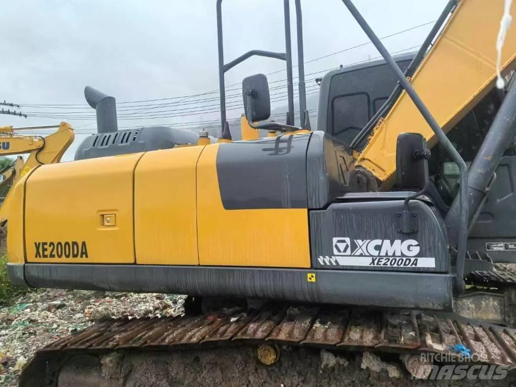 XCMG XE 200 DA Roomikekskavaatorid