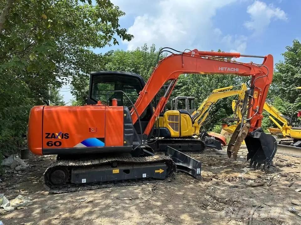 Hitachi ZX60 Miniekskavaatorid < 7 t
