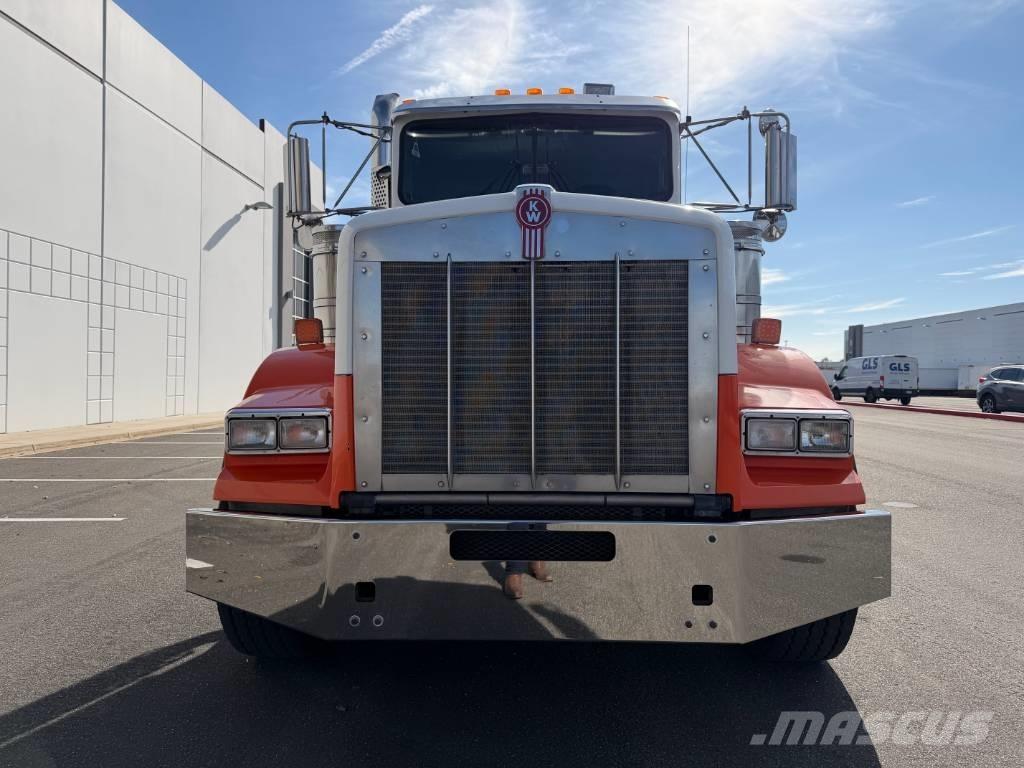 Kenworth T 800 Sadulveokid
