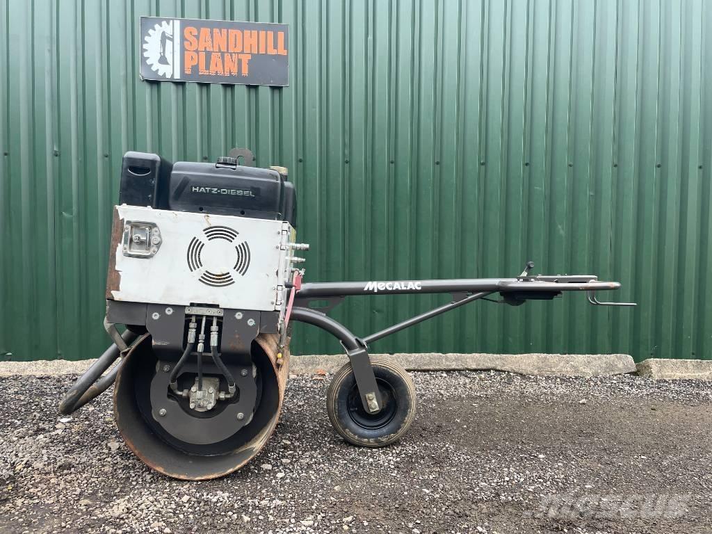 Mecalac MBR 71 Ühe trumliga rullid