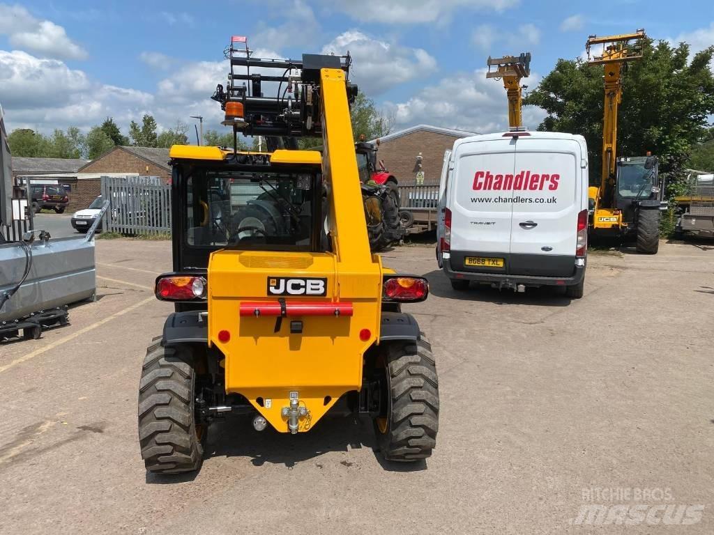 JCB 514-40 Põllumajanduslikud teleskoopkäitlejad