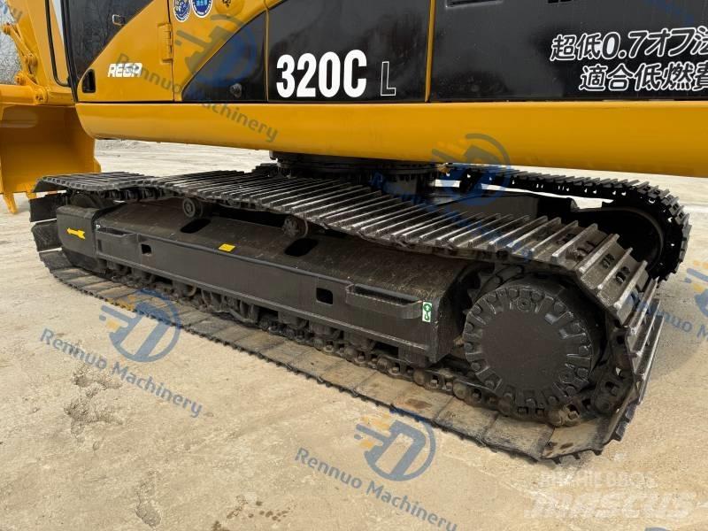 CAT 320 C L Roomikekskavaatorid