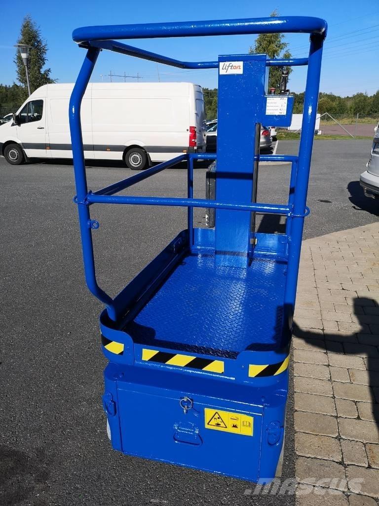 UpRight TM12 Iseliikuvad poomtõstukid