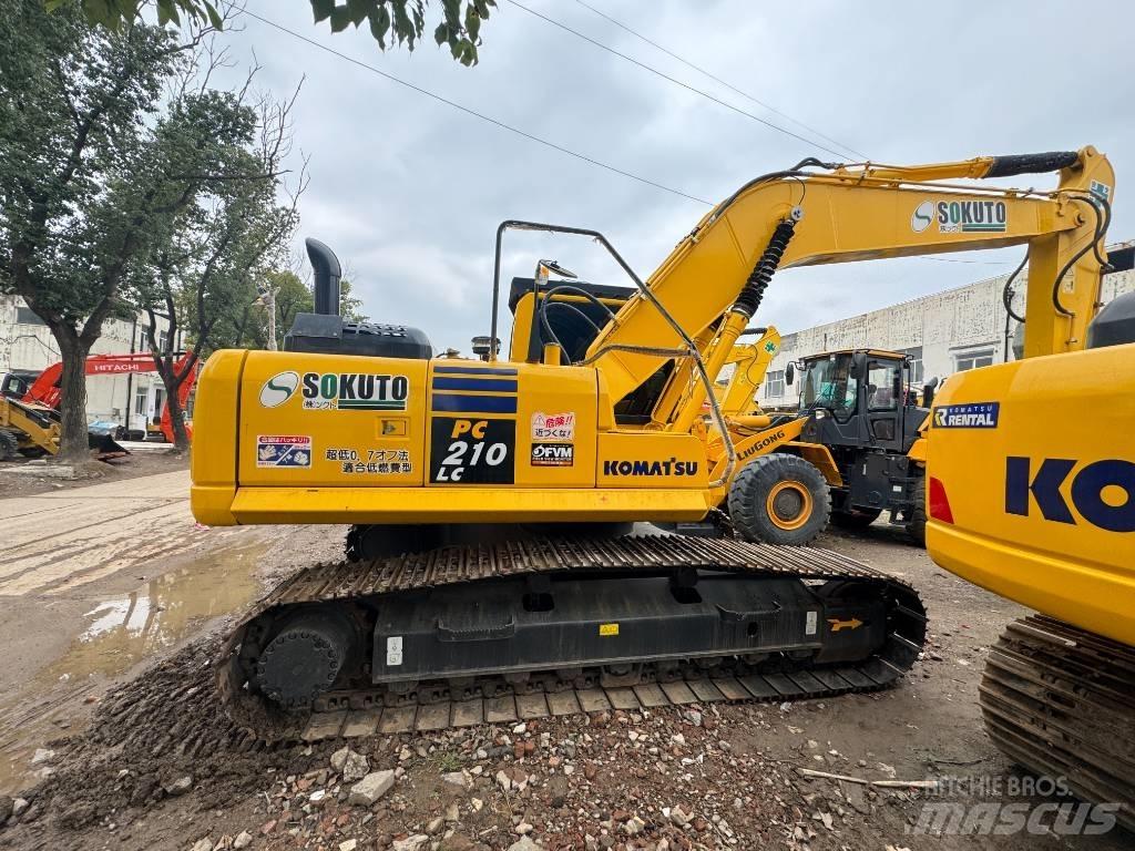 Komatsu PC 210 LC-8 Roomikekskavaatorid