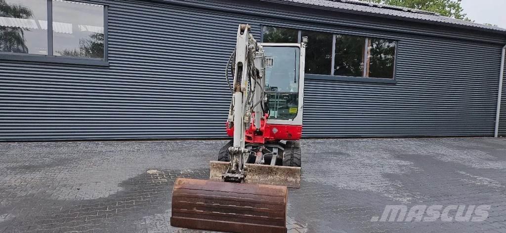 Takeuchi TB228 Miniekskavaatorid < 7 t