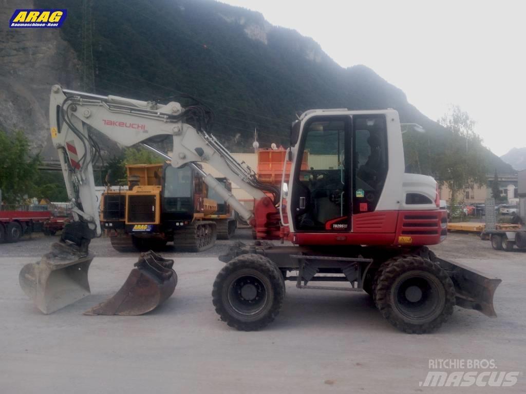 Takeuchi TB 295 W Ratasekskavaatorid