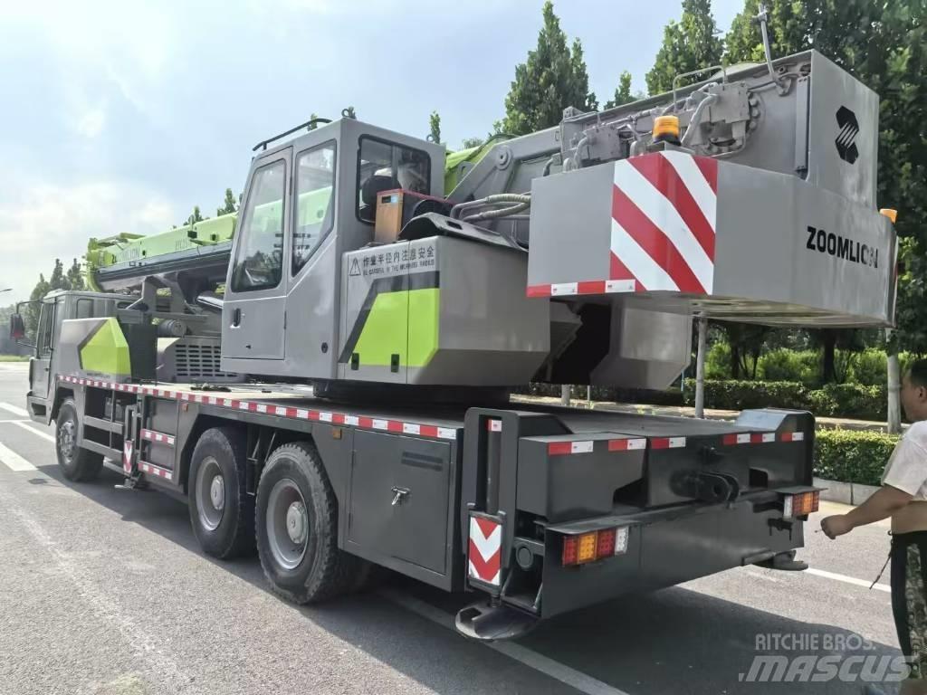 Zoomlion ZCT 251 V Telfrid, vintsid ja materjaliliftid