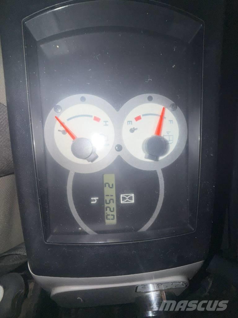 Komatsu PC 27 Miniekskavaatorid < 7 t