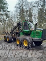 John Deere 1110 E Forwarderid