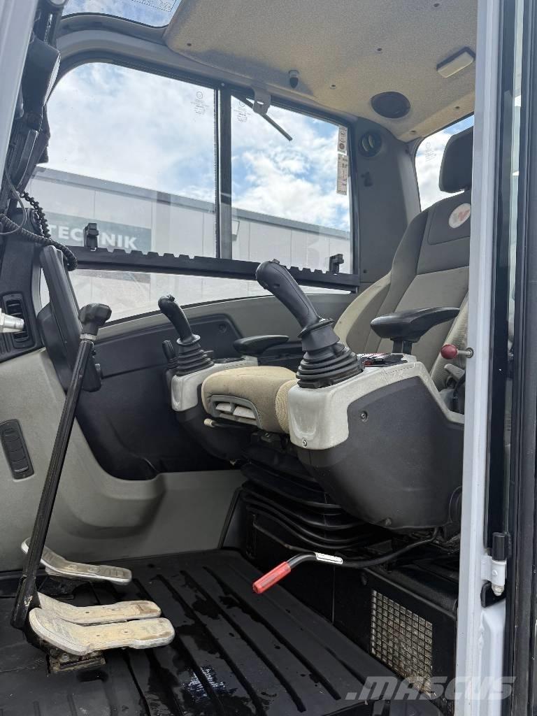 Wacker Neuson ET 145 Roomikekskavaatorid