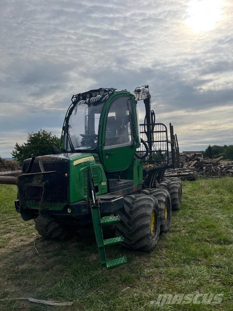 John Deere 810 E Forwarderid