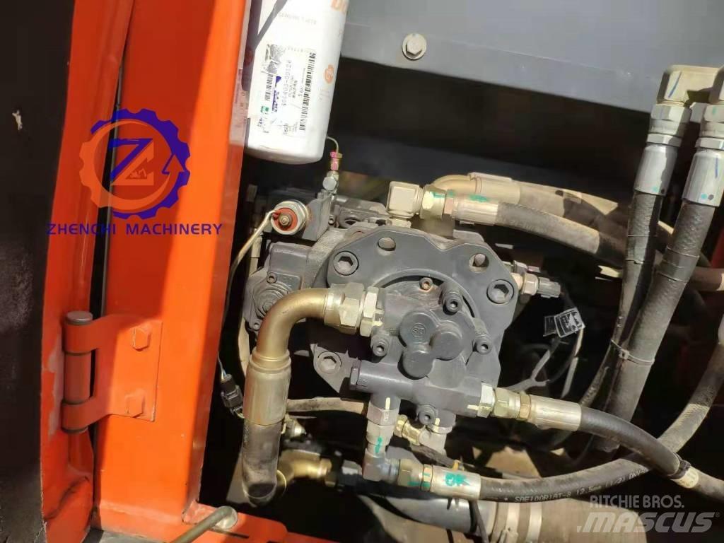 Doosan DX 150LC Roomikekskavaatorid