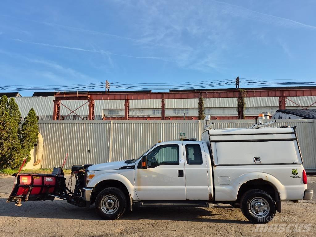 Ford F 250 Muu