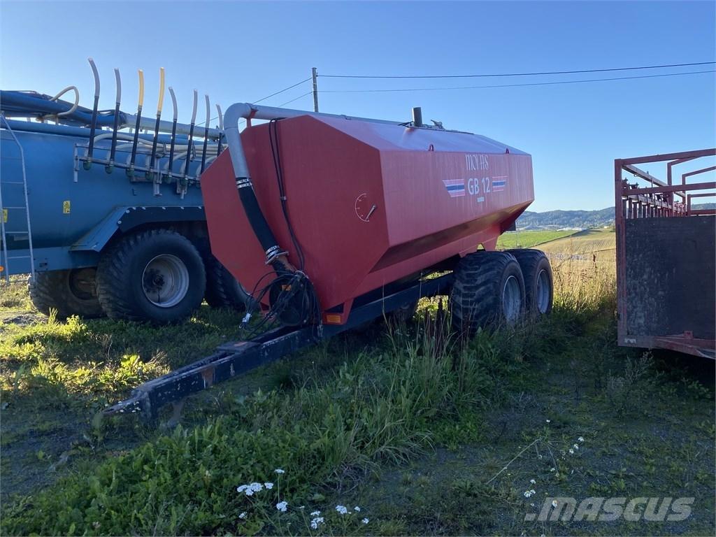 Moi GB 12 tankvogn Sõnnikulaoturid