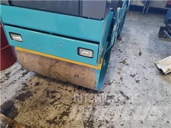 Bomag BW 100 AD-4 Tandemrullid
