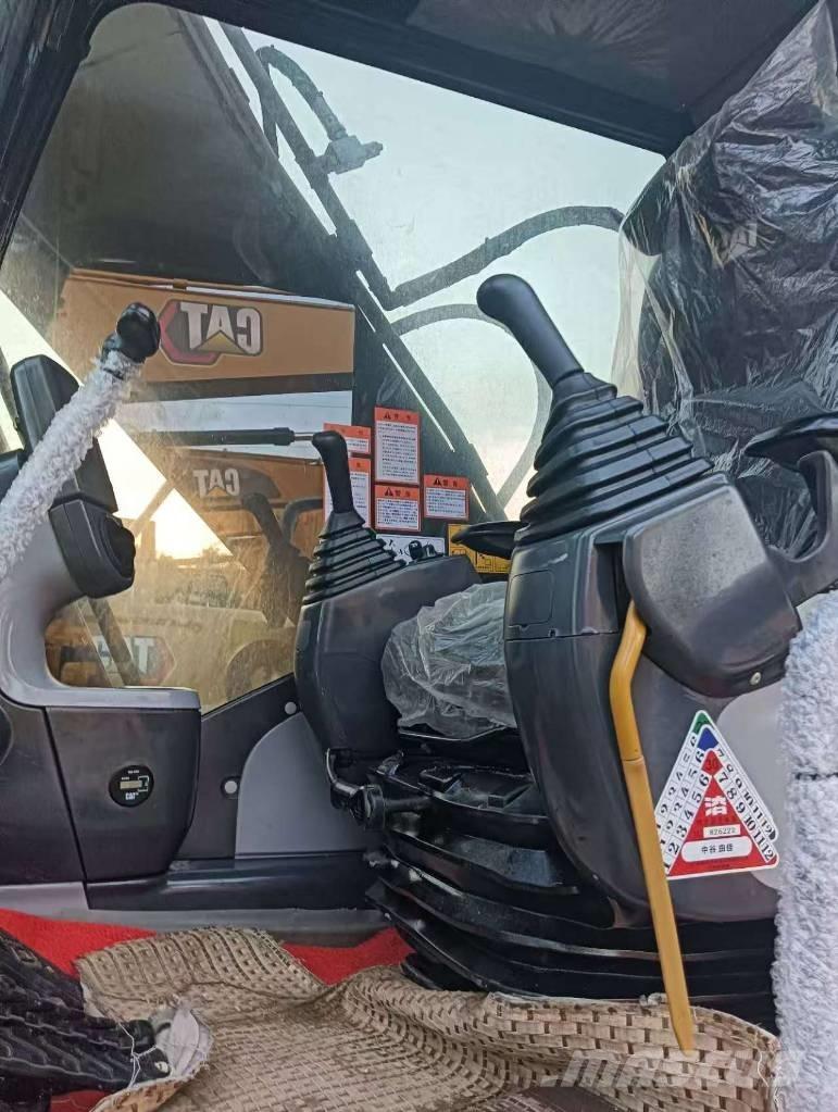 CAT 324 D2L Roomikekskavaatorid