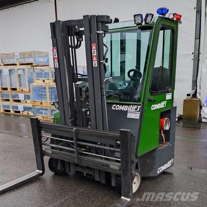 Combilift CB 2500 Neljasuuna lükandmastiga tõstukid