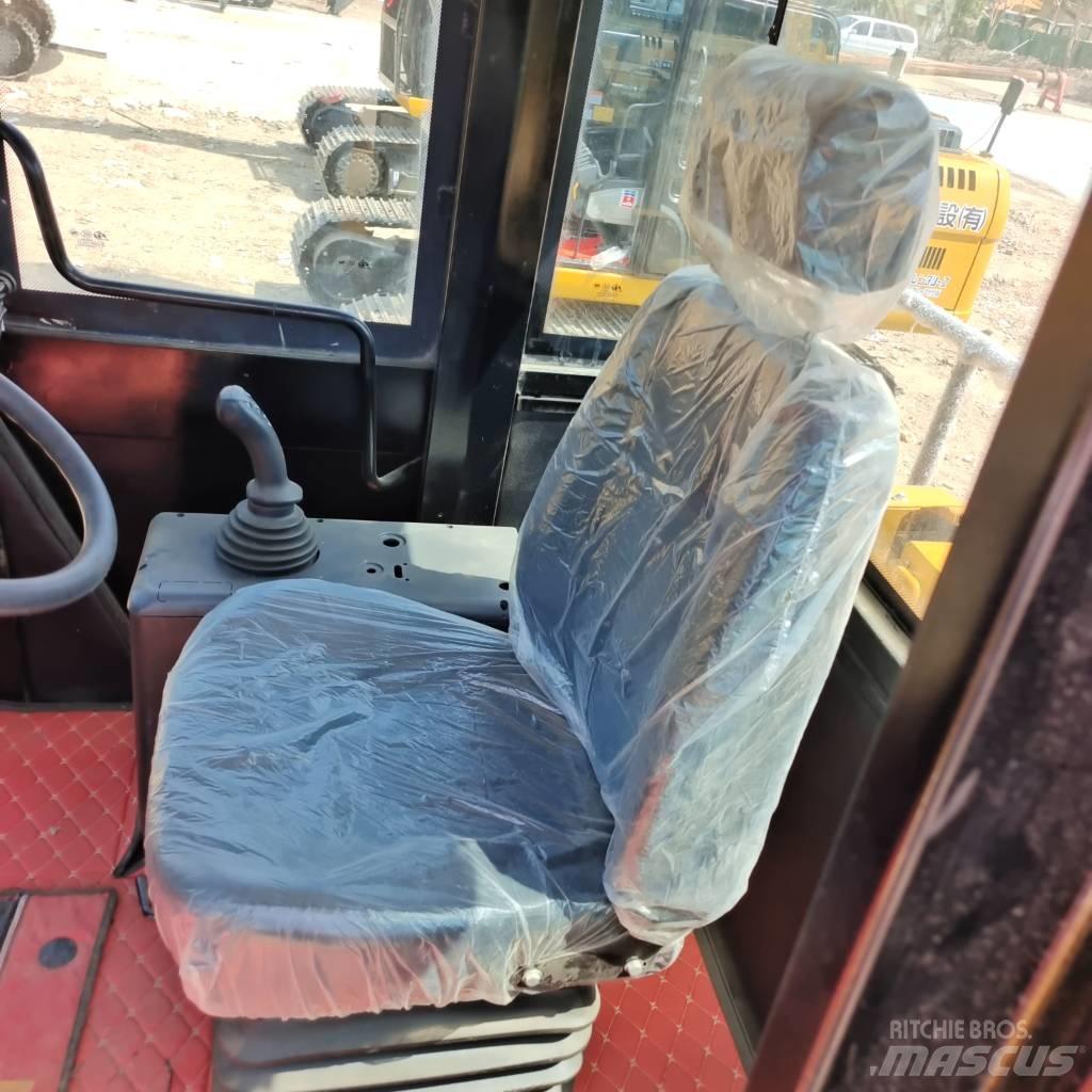 CAT 966 H Rataslaadurid
