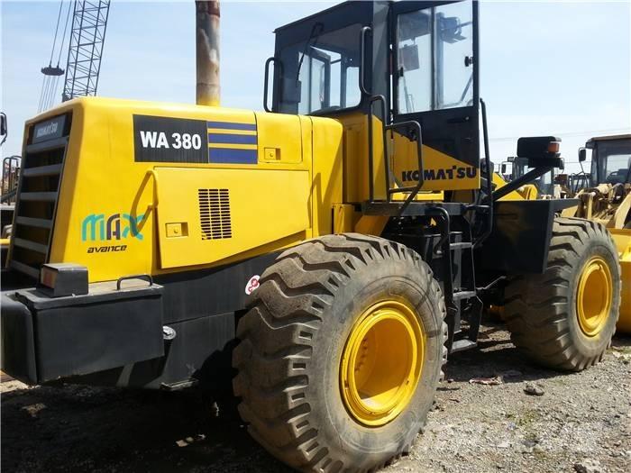 Komatsu WA 380-3 Rataslaadurid