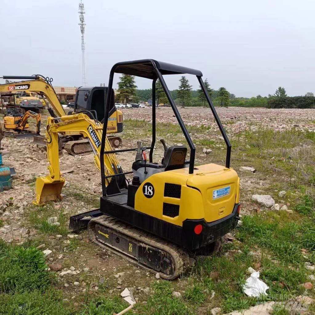Komatsu PC 18 Miniekskavaatorid < 7 t