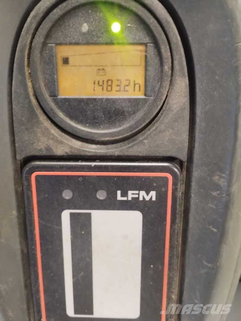 Linde T16 Järelkäidavad virnastajad