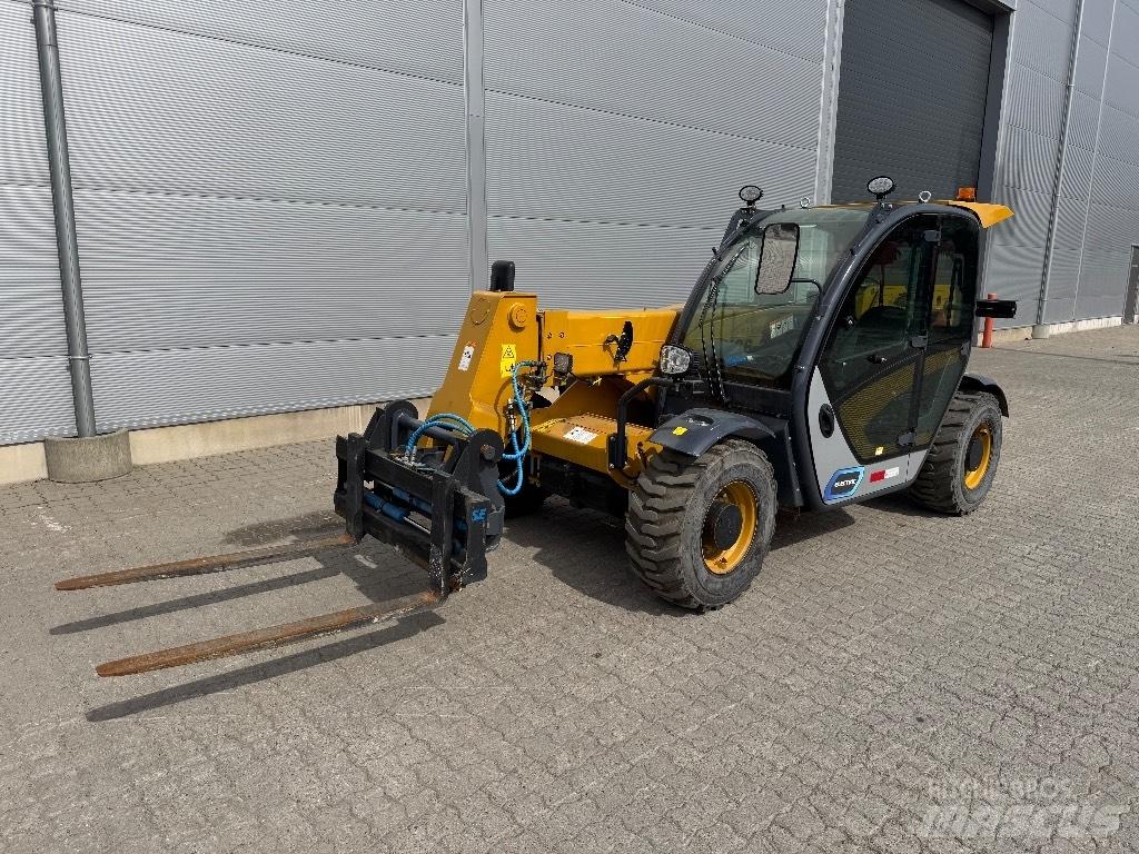 XCMG XC 6-2506 E Teleskooplaadurid