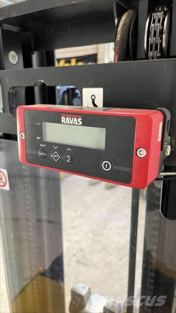 Yale MS 12 X Platvormiga virnastajad