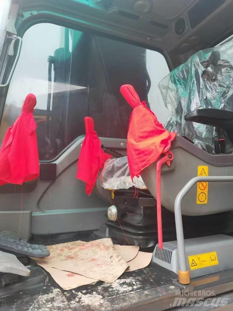 Volvo 290D Roomikekskavaatorid