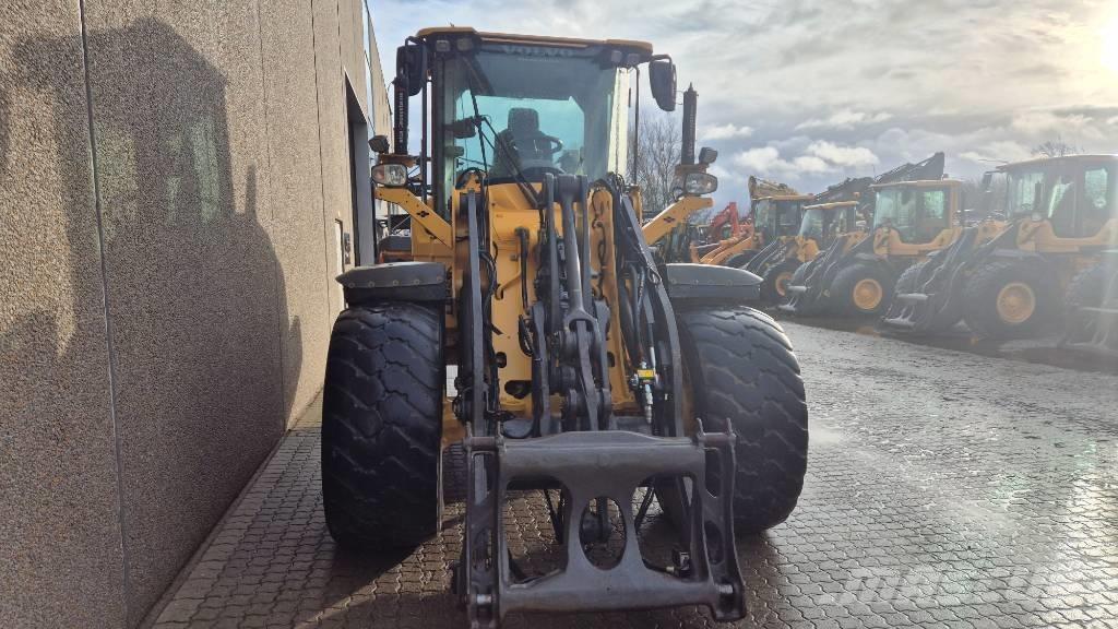 Volvo L 70 H Rataslaadurid