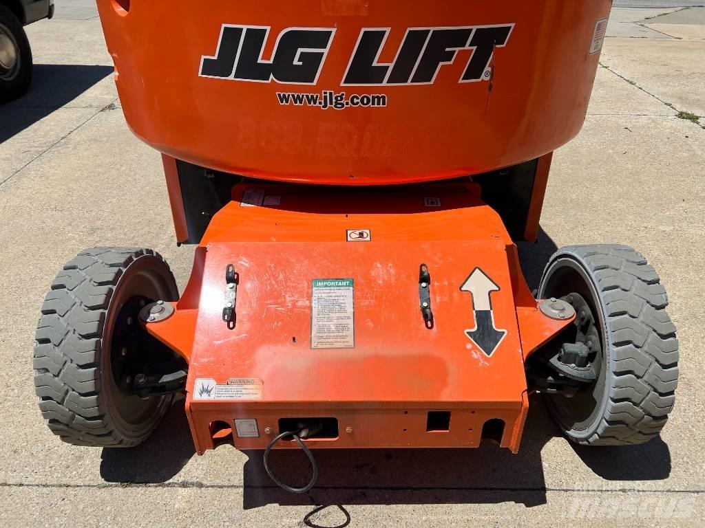 JLG E 400 AJPN Iseliikuvad poomtõstukid