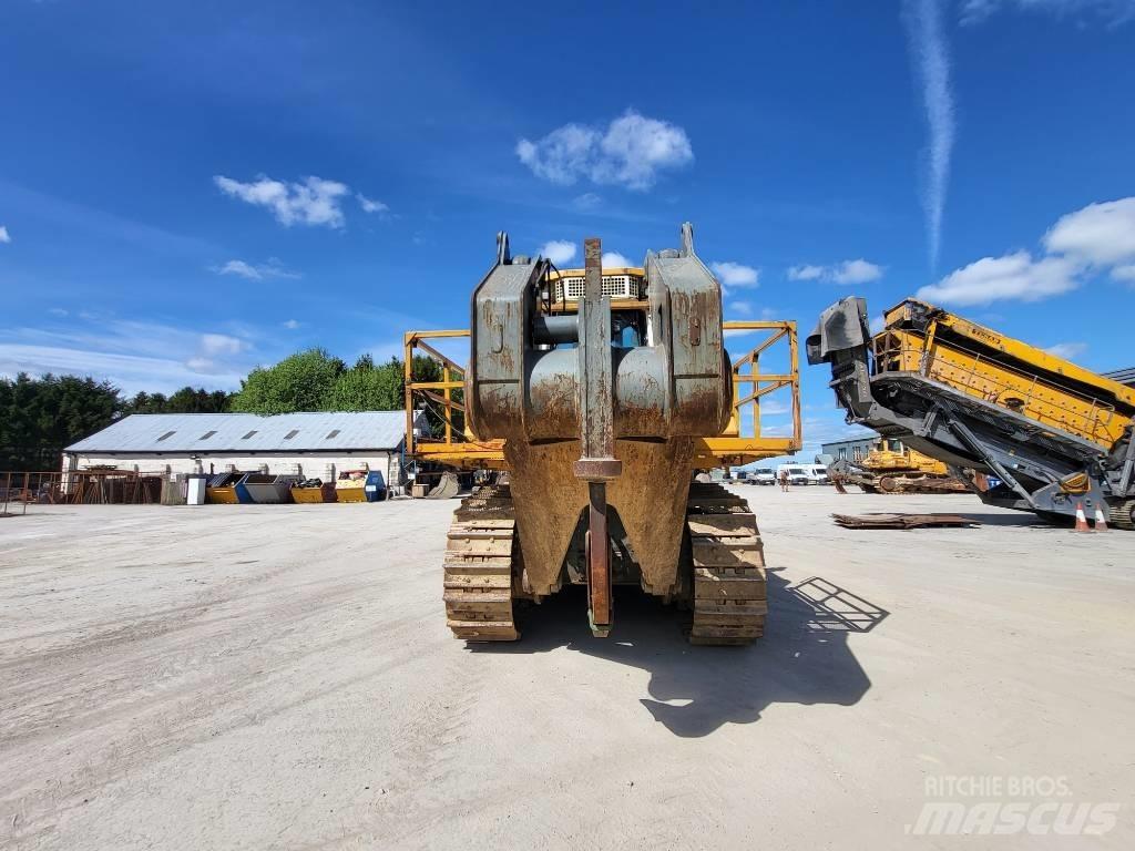 Liebherr 764 Buldooserid