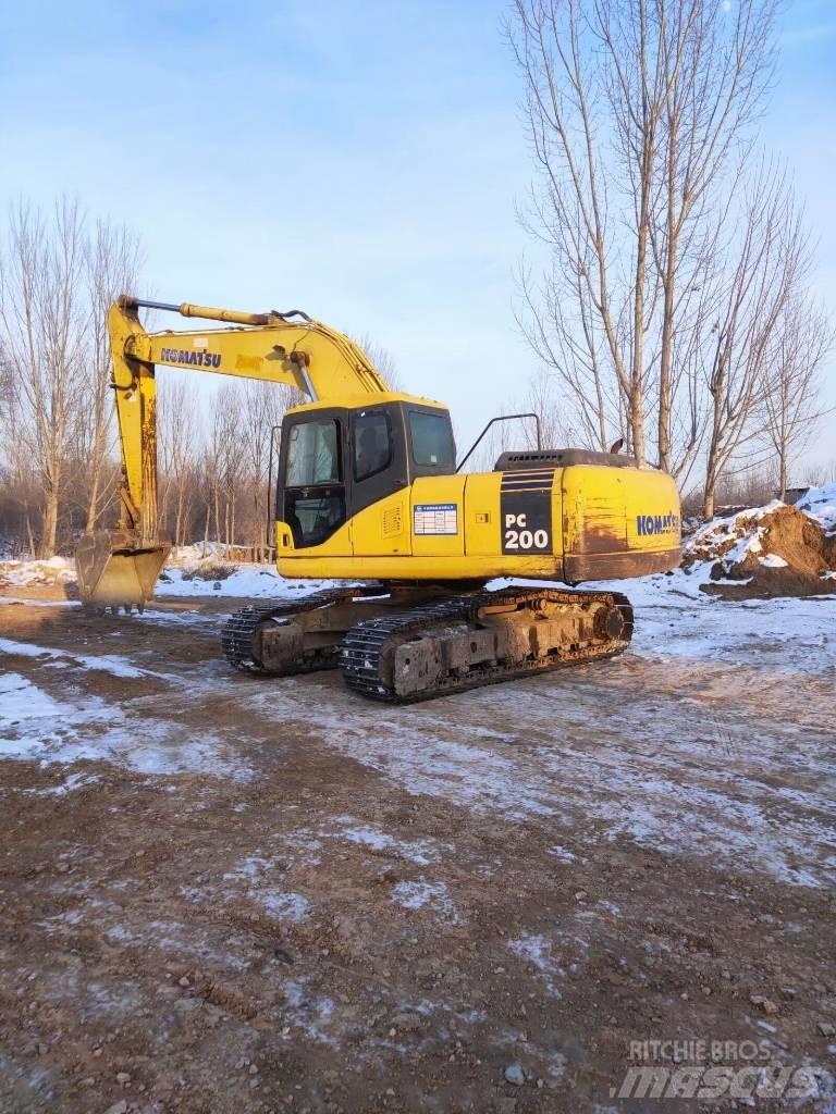 Komatsu pc200-7 Roomikekskavaatorid