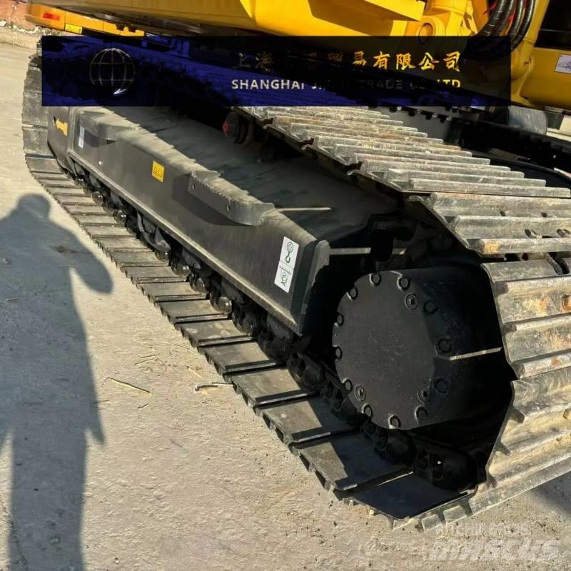 Komatsu PC 160 Roomikekskavaatorid