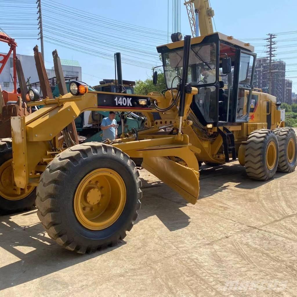 CAT 140 K Greiderid
