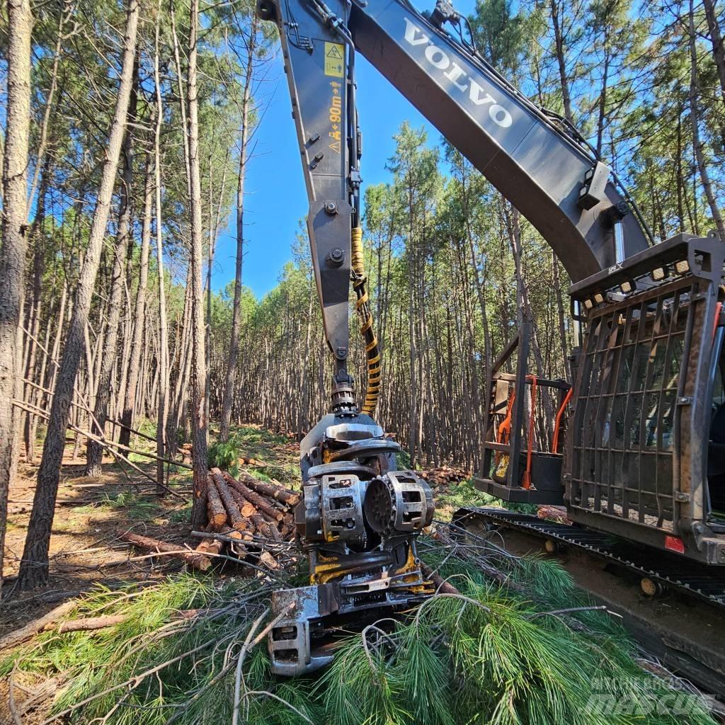 Volvo EC 200 E Metsaekskavaatorid