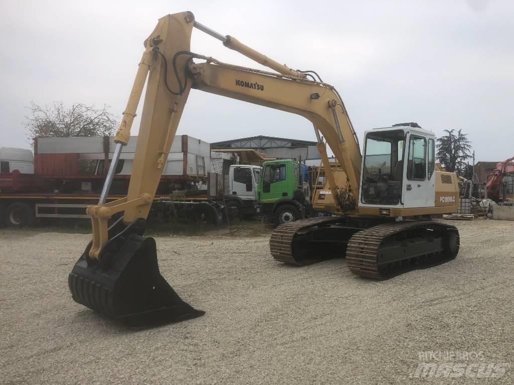 Komatsu PC180 LC-5K Roomikekskavaatorid