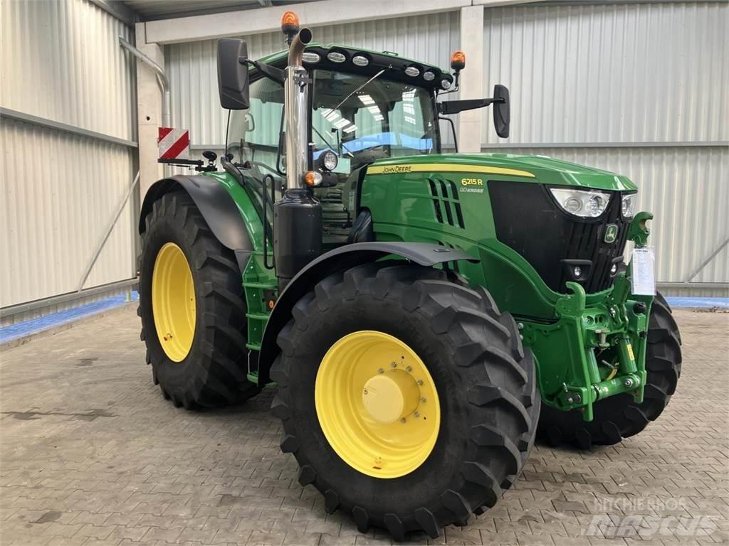 John Deere 6215R Traktorid