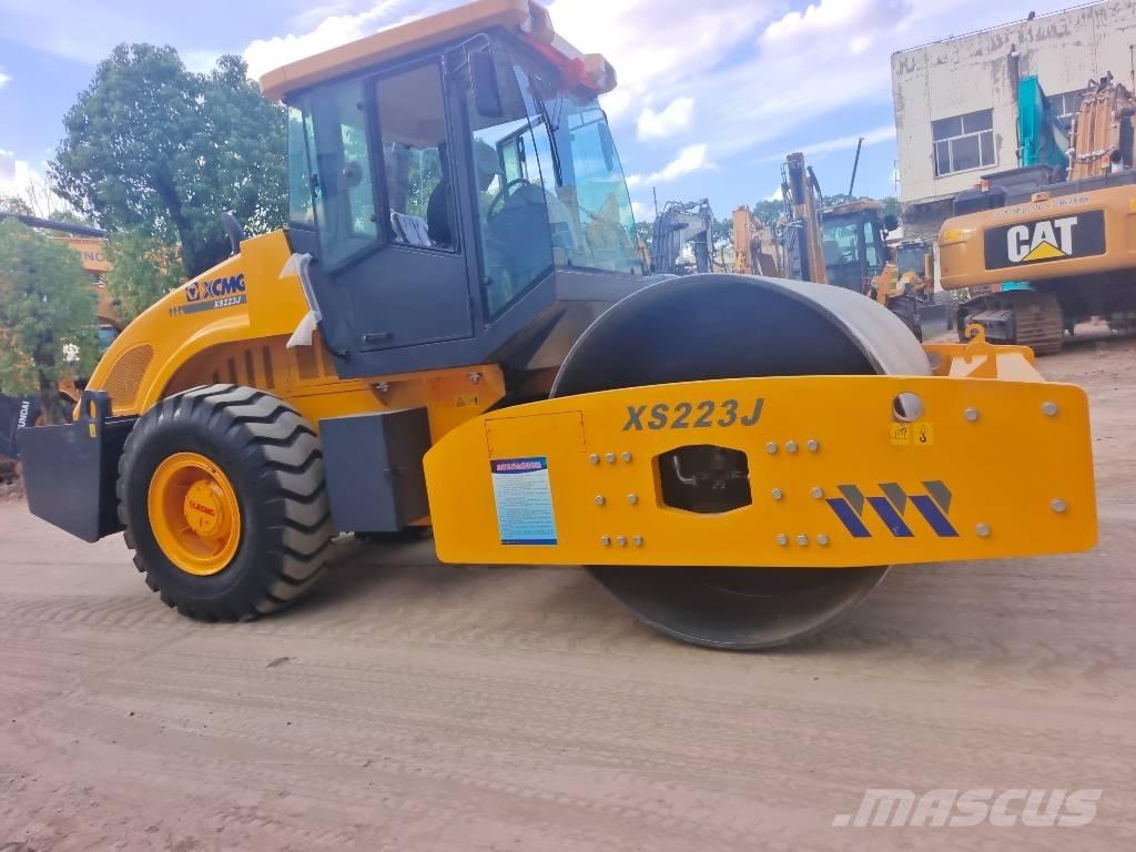 XCMG XS223J Ühe trumliga rullid