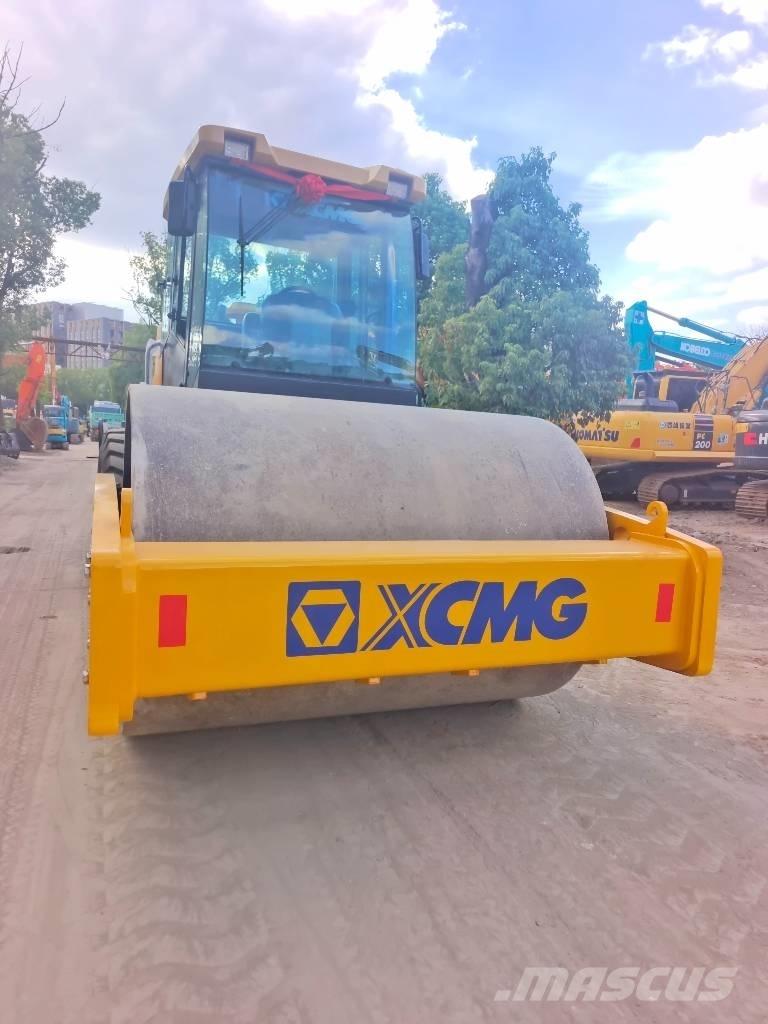XCMG XS223J Ühe trumliga rullid