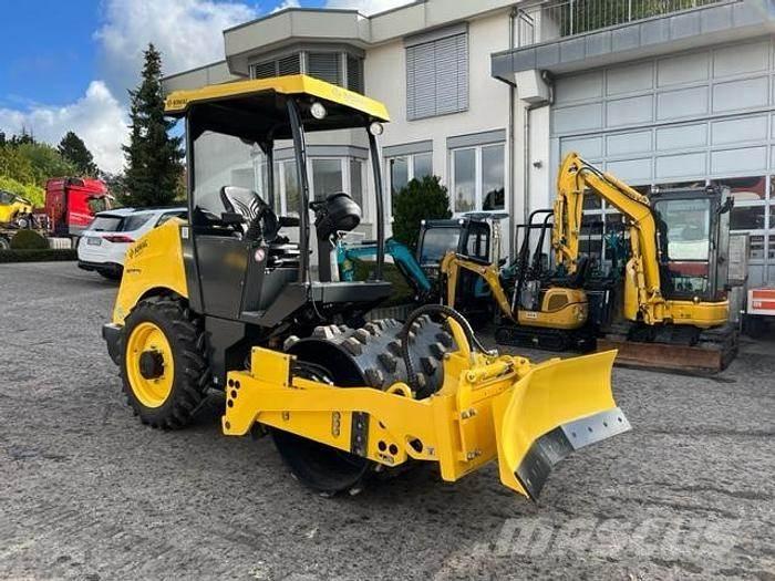 Bomag BW 124 PDH-5 Muud mullaharimismasinad ja tarvikud