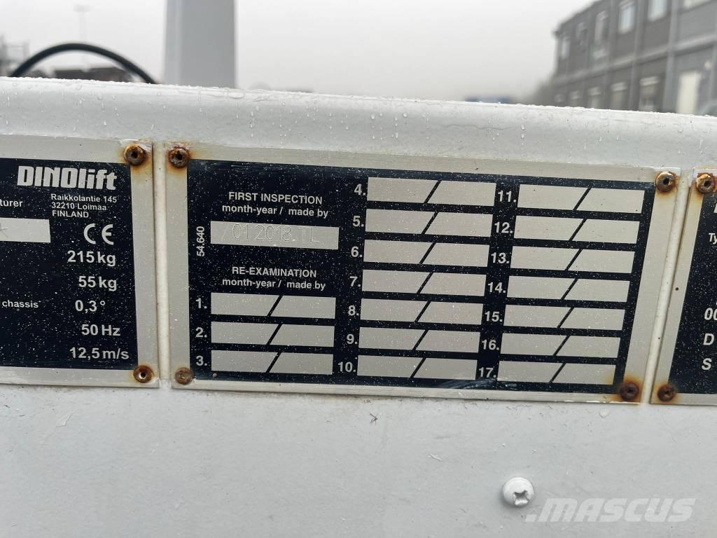 Dino 135 T Järelveetavad korvtõstukid