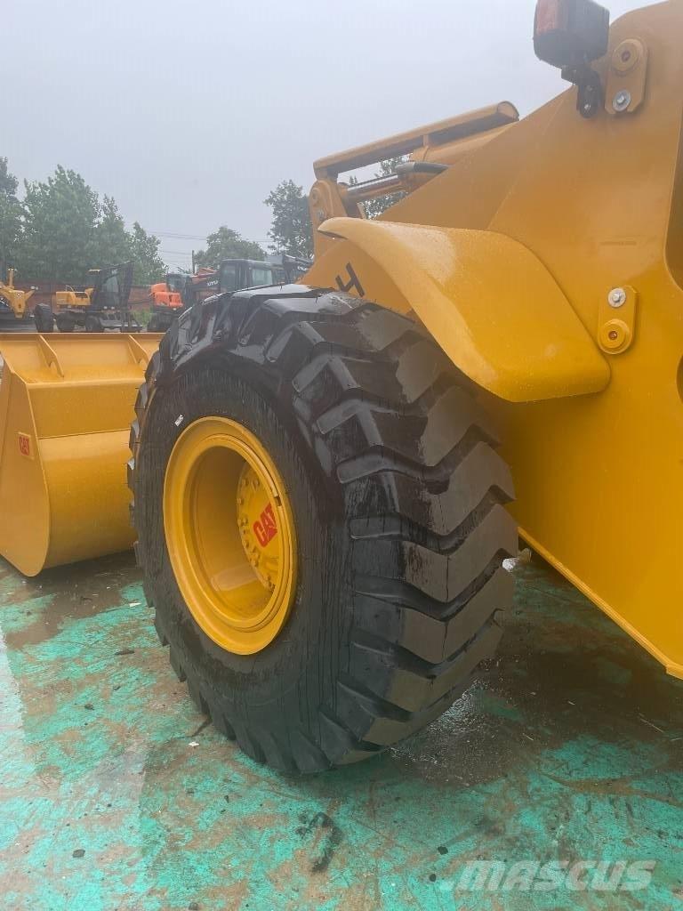 CAT 966 H Rataslaadurid
